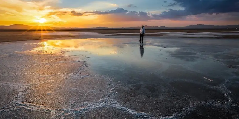 بهترین مکان‌های تفریحی قم به همراه آدرس و عکس