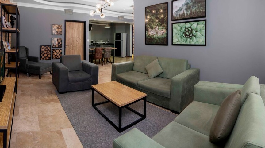 اقامت راحت‌تر در سفر؛ انتخاب بین هتل و آپارتمان مبله