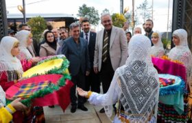 سفر هیئت تجاری ترکیه به روستای جهانی چادرشب قاسم آباد