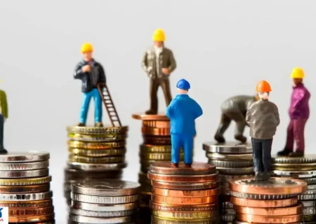 شروع جلسات شورای عالی کار؛ بازنشستگان جای جوانان را گرفتند!