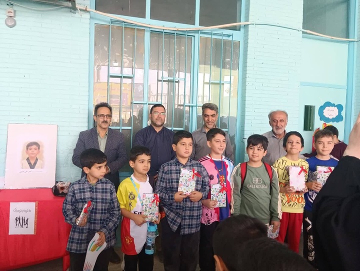 مسابقه نقاشی آثار تاریخی و مذهبی در پیشوا برگزار شد