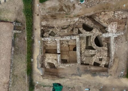 کشف آرامگاهی الهام‌گرفته از «مقبره آگوستوس» در نزدیکی لیون فرانسه