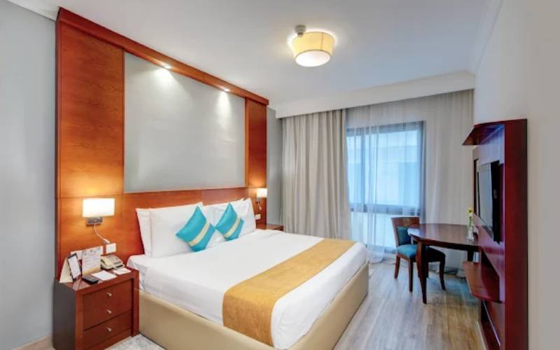 محبوب ترین هتل های Pet Friendly دبی را بشناسید هتل دوناتلو (Donatello Hotel) دبی