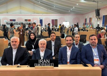 آینه‌کاری ایرانی هنر پیوندزدن ماده و معناست/ به‌رسمیت‌شناختن یک نظام دانایی و یک جهان‌بینی نوری است که سده‌هاست افق فرهنگی و معنوی ایران را روشن کرده است