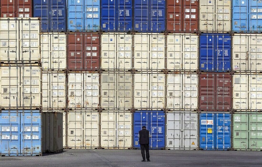 برداشتن محدودیت کارت بازرگانی / واردات آزاد شد!