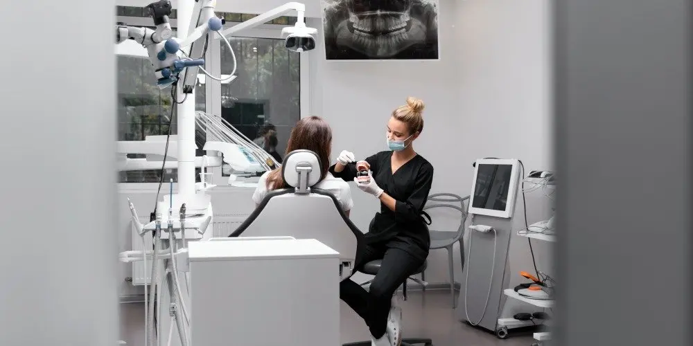 بررسی خدمات کلینیک های دندانپزشکی مدرن