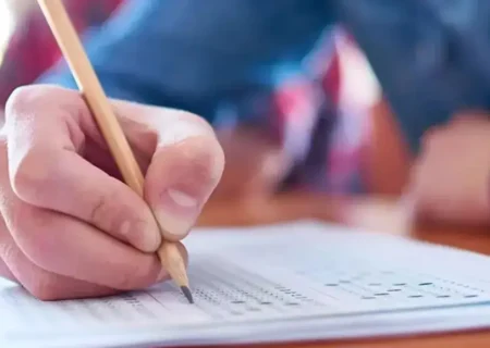 برگزاری آزمون آیلتس در ایران متوقف شد