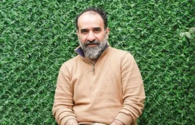 تصویر دیده نشده از رضا امیرخانی ساعاتی قبل از آخرین پروازش+ عکس