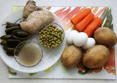 راز‌های خوشمزه‌تر شدن سالاد الویه/ ترفند‌هایی ساده برای طعمی متفاوت و دلنشین