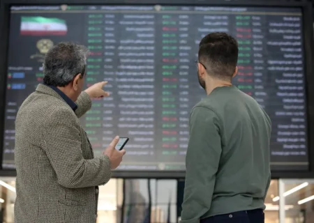 صعود کم جان در بورس امروز | اخبار مهم برای فعالان بازارسرمایه در ۱۶ آذر اعلام شد