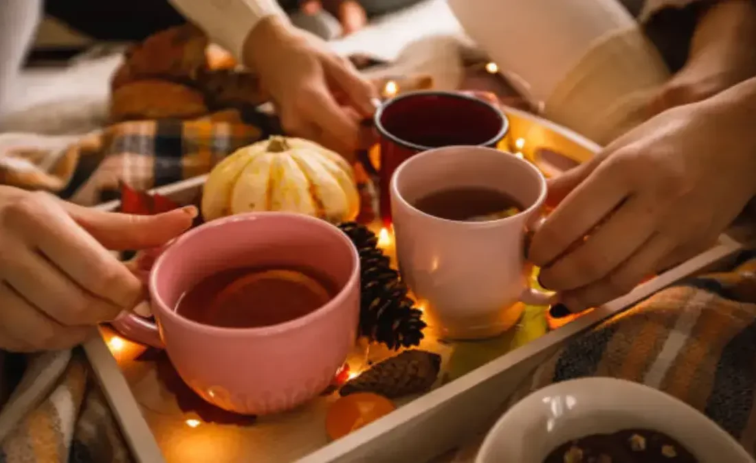 طرز تهیه ۵ نوشیدنی اصیل ایرانی/ گرما بخش دورهمیهای شما برای روزهای سرد پاییز