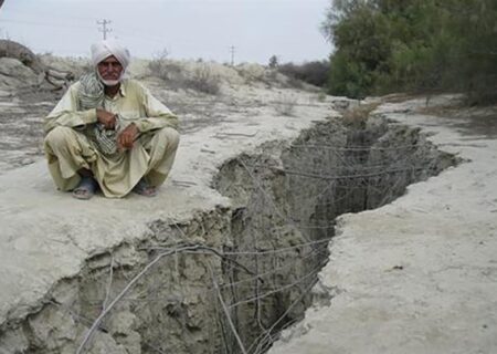 بررسی فرسایش خاک‌های کشاورزی