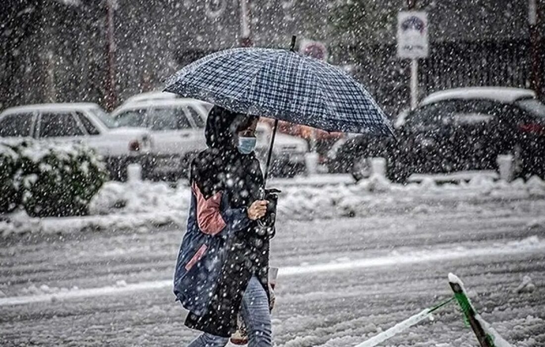 هشدار فوری هواشناسی به تهرانی ها/ برف و باران تا ساعتی دیگر میهمان پایتخت‌نشینان