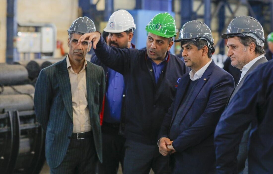 ایران به جمع ۸ تولیدکننده جهانی الکترود گرافیتی می‌پیوندد/ صرفه‌جویی سالانه ۵۴ میلیون یورویی با داخلی‌سازی الکترود گرافیتی