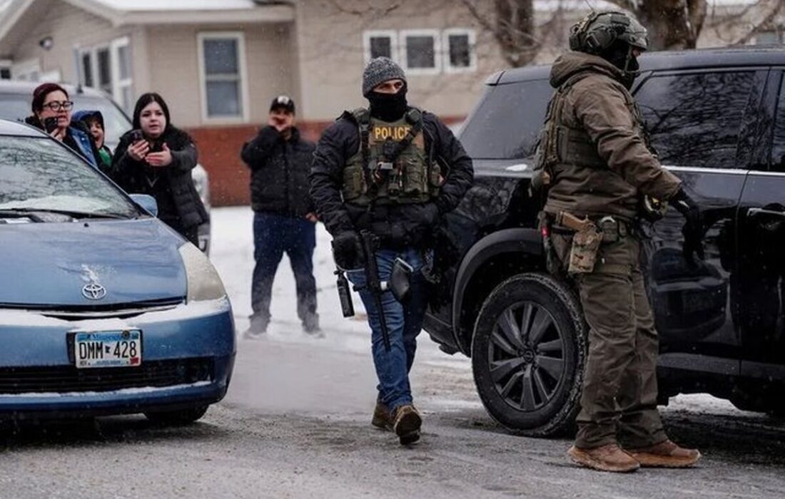 ترامپ دست ماموران فدرال را برای خشونت بیشتر علیه مهاجران باز گذاشت