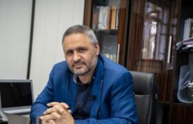 حمایت از معیشت مردم نباید از مسیر فشار بر تولیدکننده دنبال شود