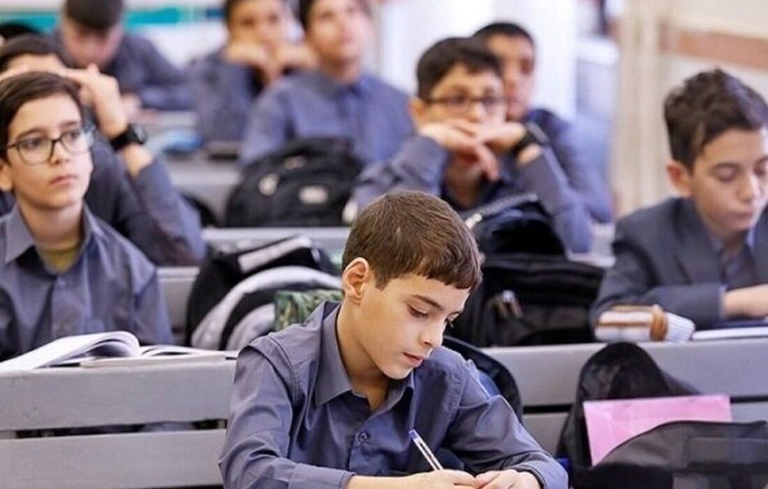 خبر مهم برای دانش‌آموزان / ساعت آغاز به کار مدارس در ماه رمضان تغییر می‌کند؟