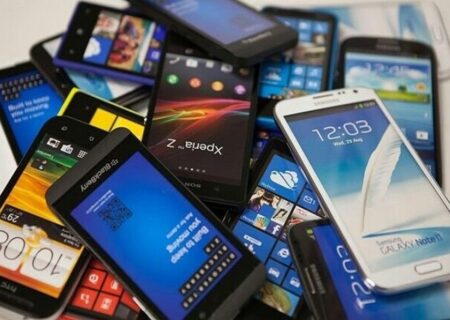 شوک به بازار موبایل / واردات گوشی کاهش یافت