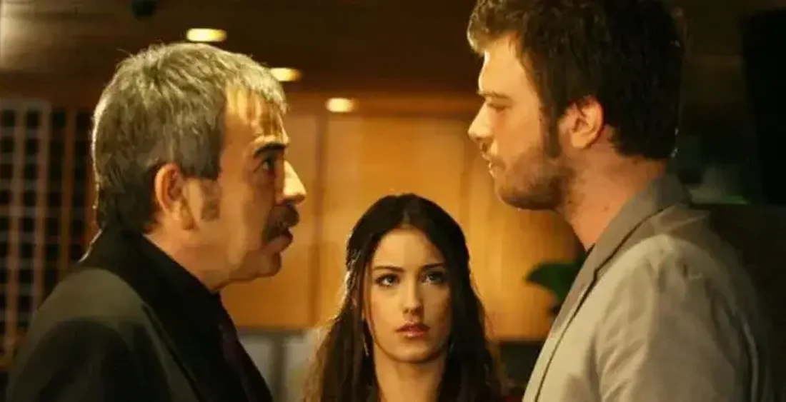 قاب عاشقانه بازیگر سریال عشق ممنوع در روز ولنتاین+ عکس