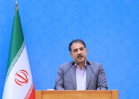 پرستاران در همه شرایط با تعهد در کنار بیماران حضور دارند