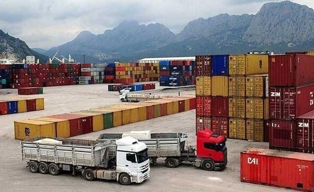 ۶۰۰ کامیون به بندر چابهار اعزام شدند
