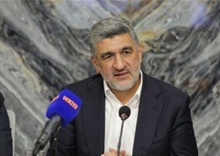 بازگشایی بازارسهام مشروط به تکمیل افشای اطلاعات/تأکیدبر پرهیز ازهیجان