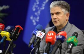 تقدیر معاون درمان وزارت بهداشت از کارکنان آزمایشگاه مرجع سلامت