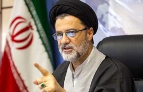 روایت تازه نبویان از عبور کشتی‌های تنگه هرمز با اخذ عوارض