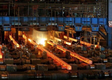 طرح‌های جدید وزارت اقتصاد برای بازسازی و تامین مالی پساجنگ / روند بازسازی صنایع آغاز شد