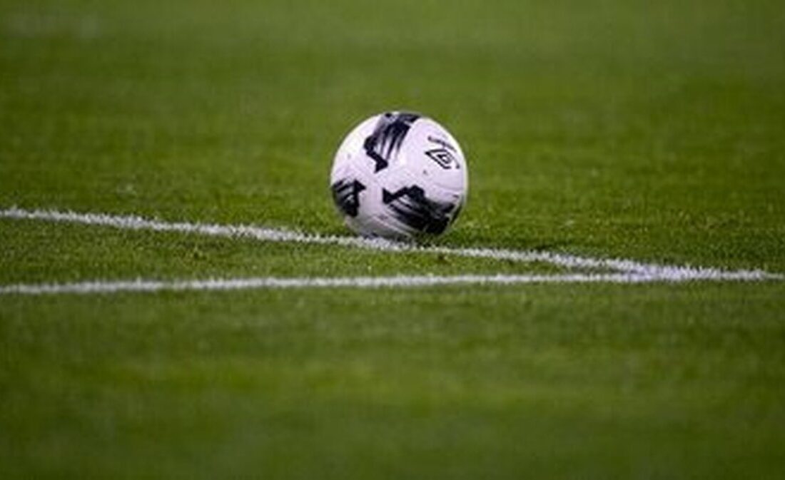 فوری / فوتبالیست معروف در درگیری خیابانی کشته شد