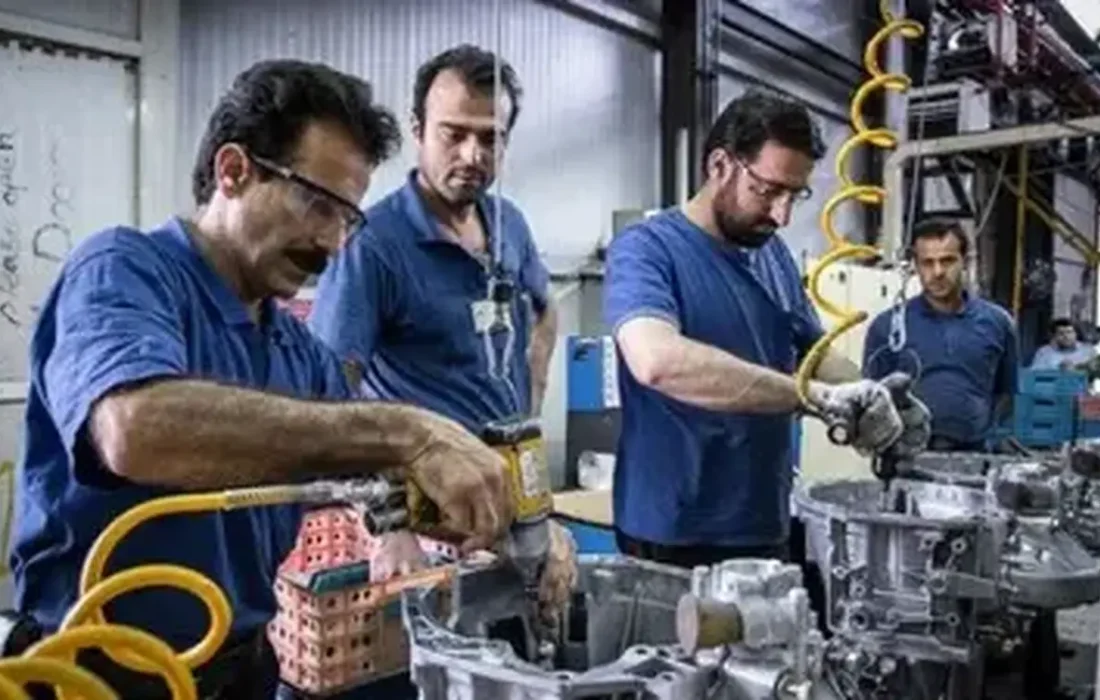 قطع برق صنایع خطرناک‌تر از خاموشی موقت منازل است / حفظ اشتغال برای مردم مهم‌تر است یا خنکای بیش از حد منازل؟