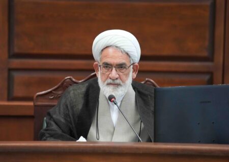 منتظری: شرایط ویژه کشور در ایام کنونی نباید منجر به تأخیر در امور شود