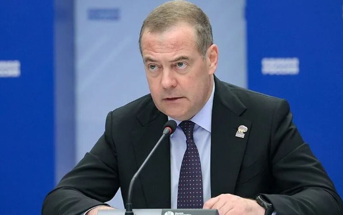 واکنش مدودف به اظهارات ترامپ درباره نفت ایران