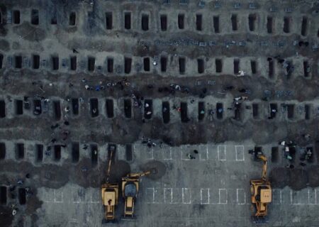 پزشکیان: خون دختران شهیدمان پایمال نخواهد شد