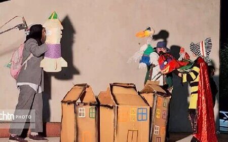 اجرای «زق زقو ۴۰۰ در آسمان ایران» در دزفول