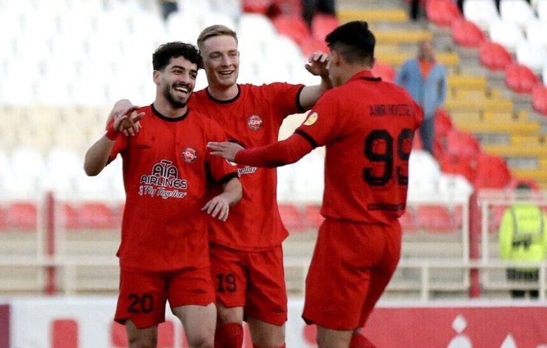 احتمال یک انتقال جنجالی دیگر؛ تماس تراکتور با مدافع پرسپولیس