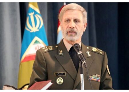 اولین واکنش ایران به حمله آمریکا/ فرمانده‌کل ارتش: پشیمان خواهند شد