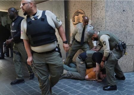 بازداشت والدین بیش از 27هزار کودک در 7ماه نخست دولت جدید ترامپ