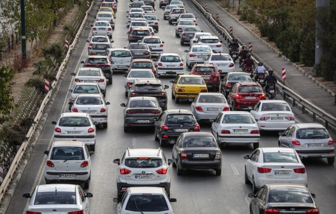 ترافیک سنگین در خروجی‌های پایتخت/ اعلام آماده‌باش راهداری استان تهران