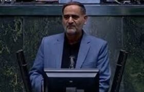 تلاش خودروسازان برای ممانعت از عرضه ورق فولاد در بورس