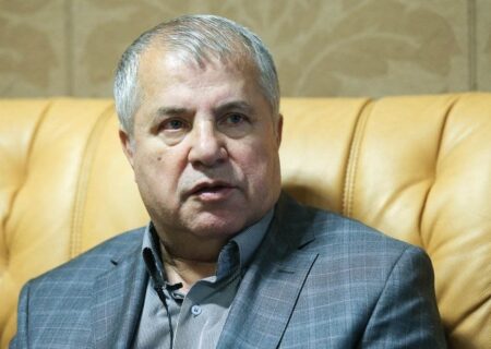 پیشکسوت فوتبال ایران در بیمارستان بستری شد