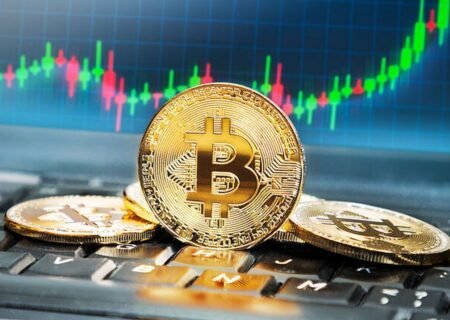 قیمت بیت کوین و ارز‌های دیجیتال امروز یکشنبه ۷ تیر ۱۴۰۵ + جدول