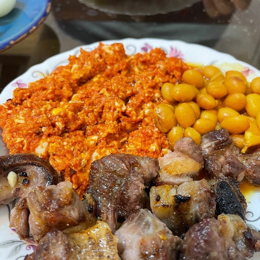 عمو خسرو.jpg