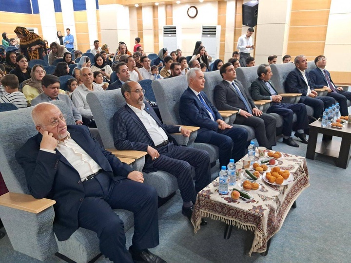 نکوداشت ۲۹۳مین سالروز مختومقلی فراغی، عارف بزرگ ایرانی- ترکمن برگزار شد