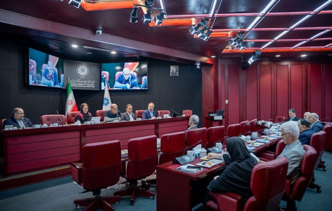 هشدار اتاق تهران به سیاست‌گذاران؛ بلاتکلیفی اقتصادی سمی است