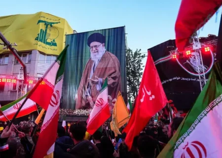 اسکان رایگان عزاداران در تهران/ مدارس به اقامتگاه شبانه‌روزی تبدیل شدند