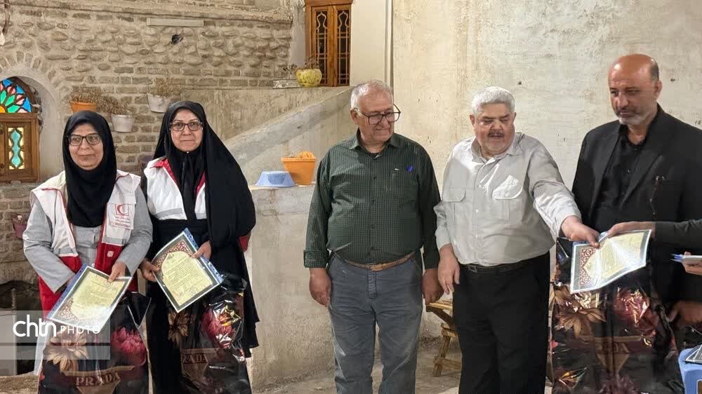 برگزاری مراسم تجلیل از عوامل سوگواره «بازگشت به ریشه‌ها» در بهبهان