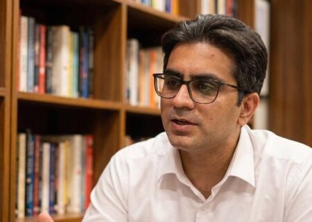 رمان «فرامو…»؛ پیچیدگی های روابط انسانی را بازگو می‌کند