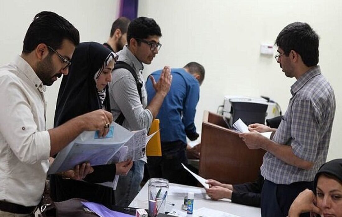 متقاضیان وام دانشجویی بخوانند / مشکلات بانکی پرداخت تسهیلات را مختل کرد