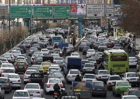 هشدار به رانندگان تهرانی / ترافیک در مسیرهای اصلی پایتخت سنگین شد